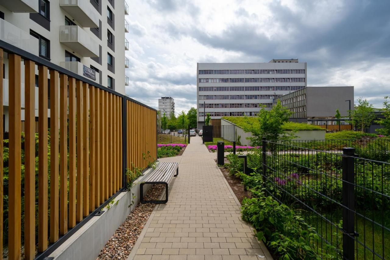 Miedziana 6 & 18 With Free Garage By Renters Apartment