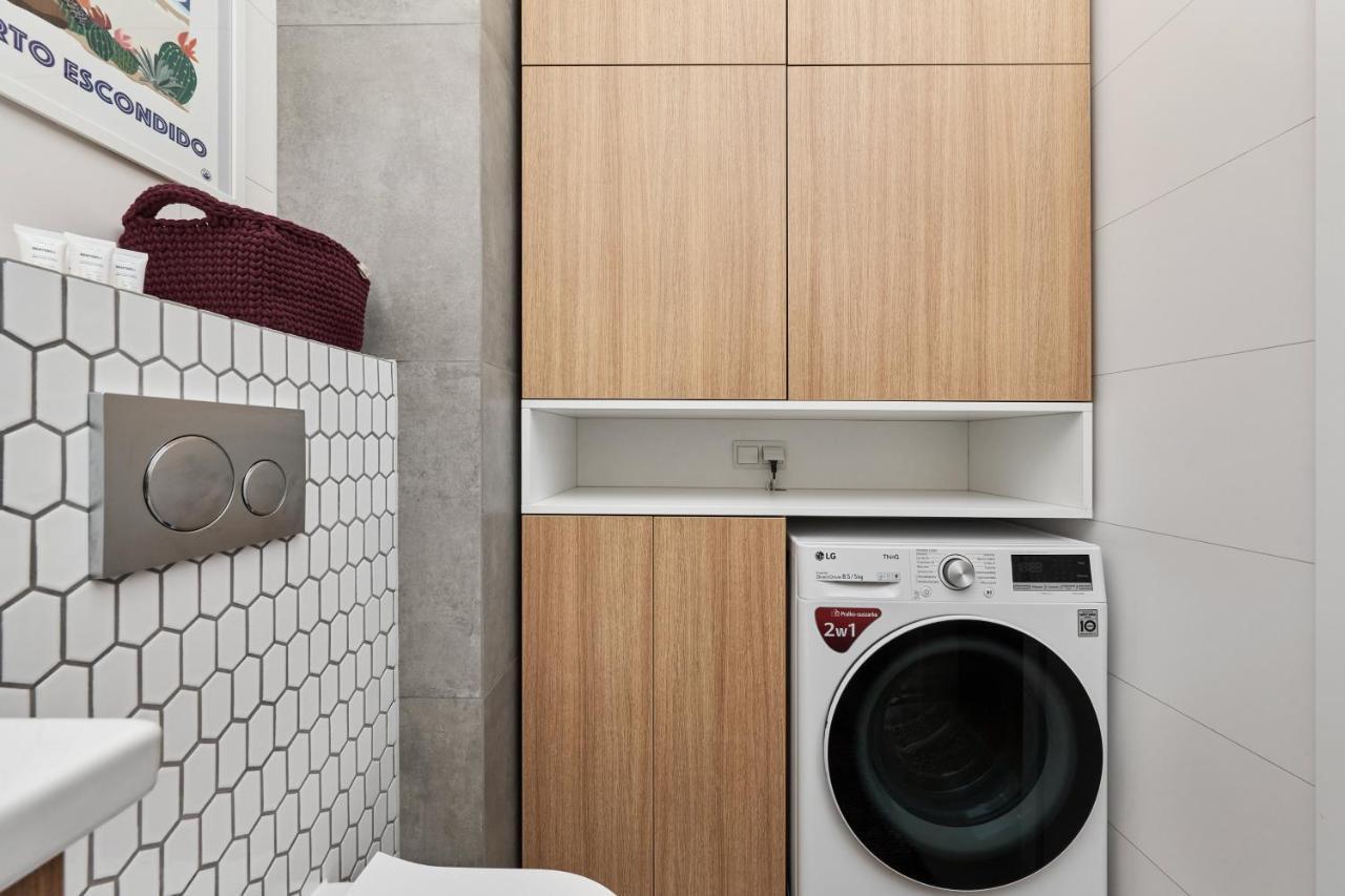 Apartment Miedziana 6 & 18 With Free Garage By Renters *